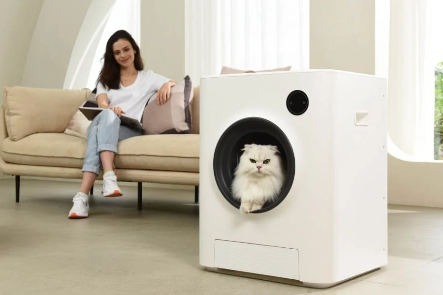 best robot cat litter box